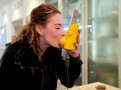 Kissenger: El aparato con el que podrás besar a tu pareja a kilómetros de distancia 7 Kissenger: El aparato con el que podrás besar a tu pareja a distancia