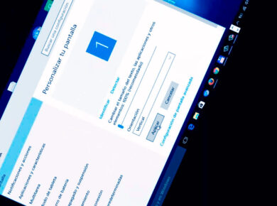 Cómo deshabilitar la rotación automática de la pantalla en Windows 10 10