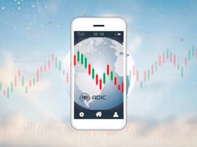 Imagen de un smartphone con una plataforma de trading