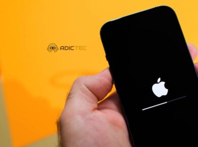 Automatiza los Reinicios del iPhone para Mejorar Rendimiento y Seguridad 6 iPhone mostrando pantalla de reinicio con logo de Apple.