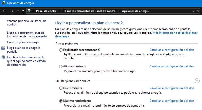 Captura de pantalla de las opciones de energía de Windows, mostrando el plan "Máximo rendimiento" seleccionado, con opciones para cambiar o personalizar los planes de energía.