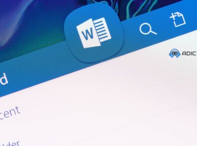 9 Mejores Alternativas a Word Gratis (y a Office) 10 Primer plano del logo y la interfaz de Microsoft Word, como punto de partida para encontrar las mejores alternativas a Word gratis.